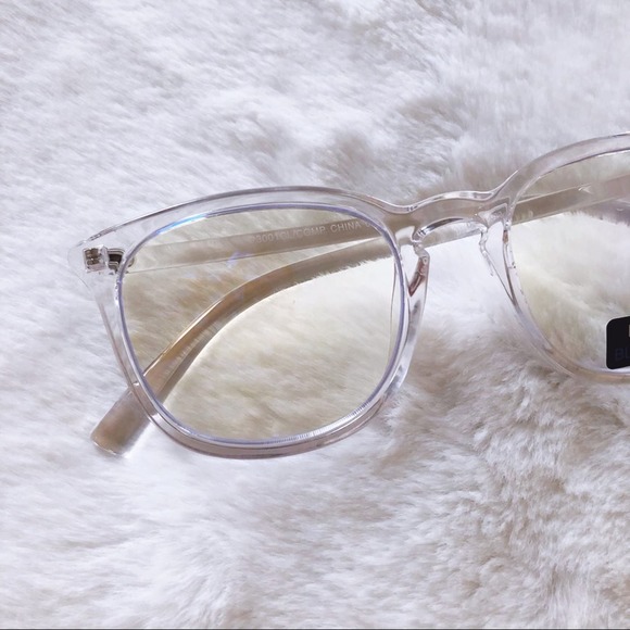 Sienna Clear Computer Blue Light Glasses - Picture 2 of 10